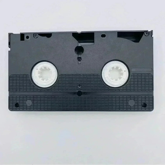 Walt Disney's Winnie the Pooh Spookable Pooh VHS tape, #6783 - Picture 7 of 8